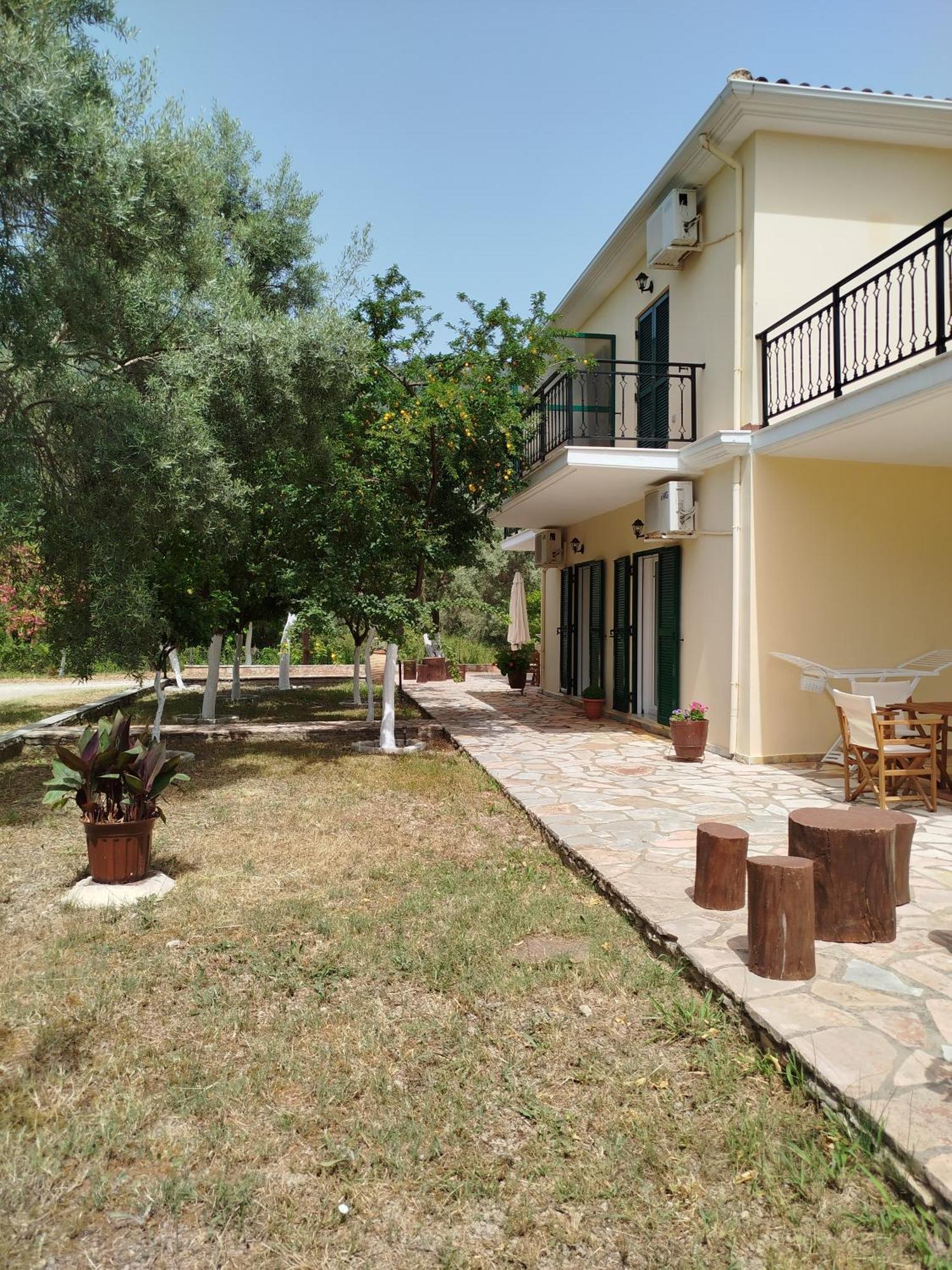 Riverside Αpartments Vasilikí Exterior foto
